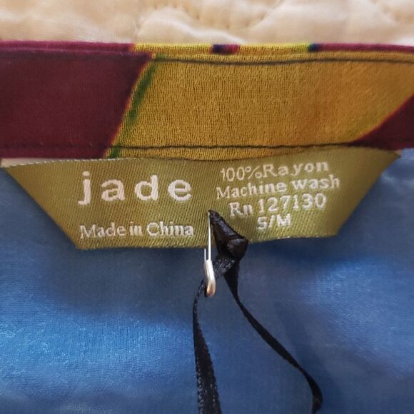 JADE Layered Tunic   - Picture 14 of 16